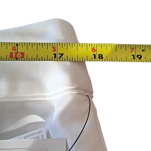 NWT Liz Claiborne Classic White Pencil Skirt Size 14 Petite - Picture 3 of 8